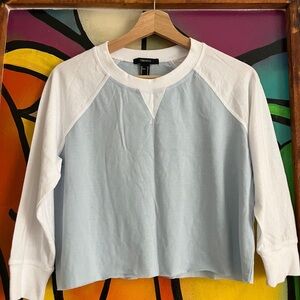 Forever 21 Blue and White Crew Neck Top